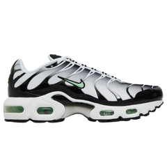 Nike Air Max TN / Tuned Plus Sneakers / Trainers Black / White / Green