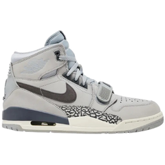 Nike Air Jordan Legacy 312 High Sneakers / Trainers Gray / White