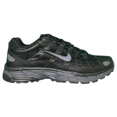 Nike P-6000 Sneakers / Trainers Black