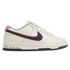 Nike Dunk Low Sneakers / Trainers White / Beige / Cream / Wine Red / Black