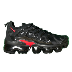 Nike Air Vapormax Plus Sneakers / Trainers Black / Red