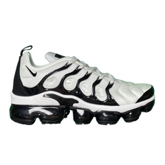 Nike Air Vapormax Plus Sneakers / Trainers White / Black