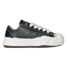 Maison Mihara Yasuhiro Sneakers / Trainers Black / White