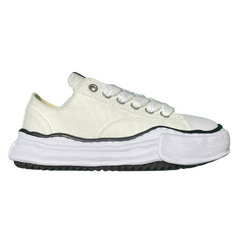 Maison Mihara Yasuhiro Sneakers / Trainers Cream / Beige / Black / White