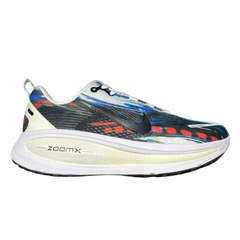Nike Vomero 18 Sneakers / Trainers / Shoes Black / Blue / Red / White