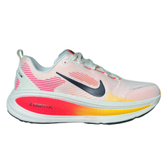 Nike Vomero 18 Sneakers / Trainers / Shoes White / Pink / Orange / Red / Black