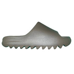 Adidas Yeezy Slides / Sandals / Slippers Brown