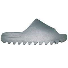 Adidas Yeezy Slides / Sandals / Slippers Gray