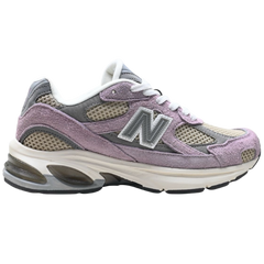 New Balance 2010 Trainers / Sneakers Purple / Beige / Cream / White