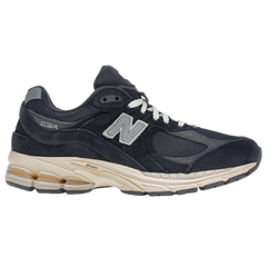 New Balance 2002R Trainers / Sneakers Black / Gray / Beige / Cream