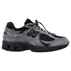 New Balance 2002R Sneakers / Trainers Black / Gray
