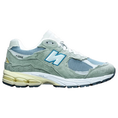 New Balance 2002R Sneakers / Trainers Green / Blue