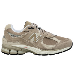 New Balance 2002R Sneakers / Trainers Brown / Beige / Cream / White